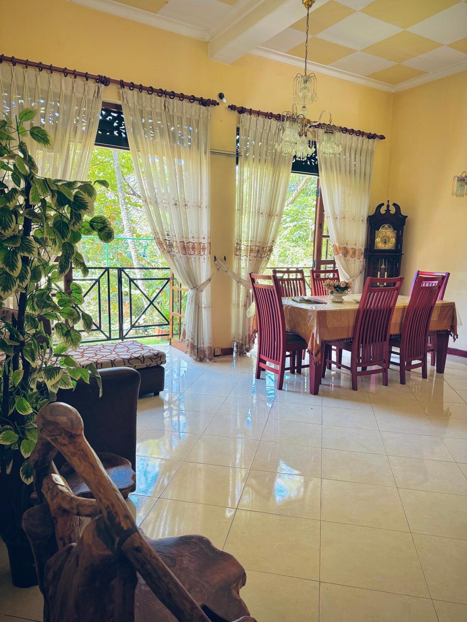 Mahaweli View Bungalow Kandy Exteriér fotografie